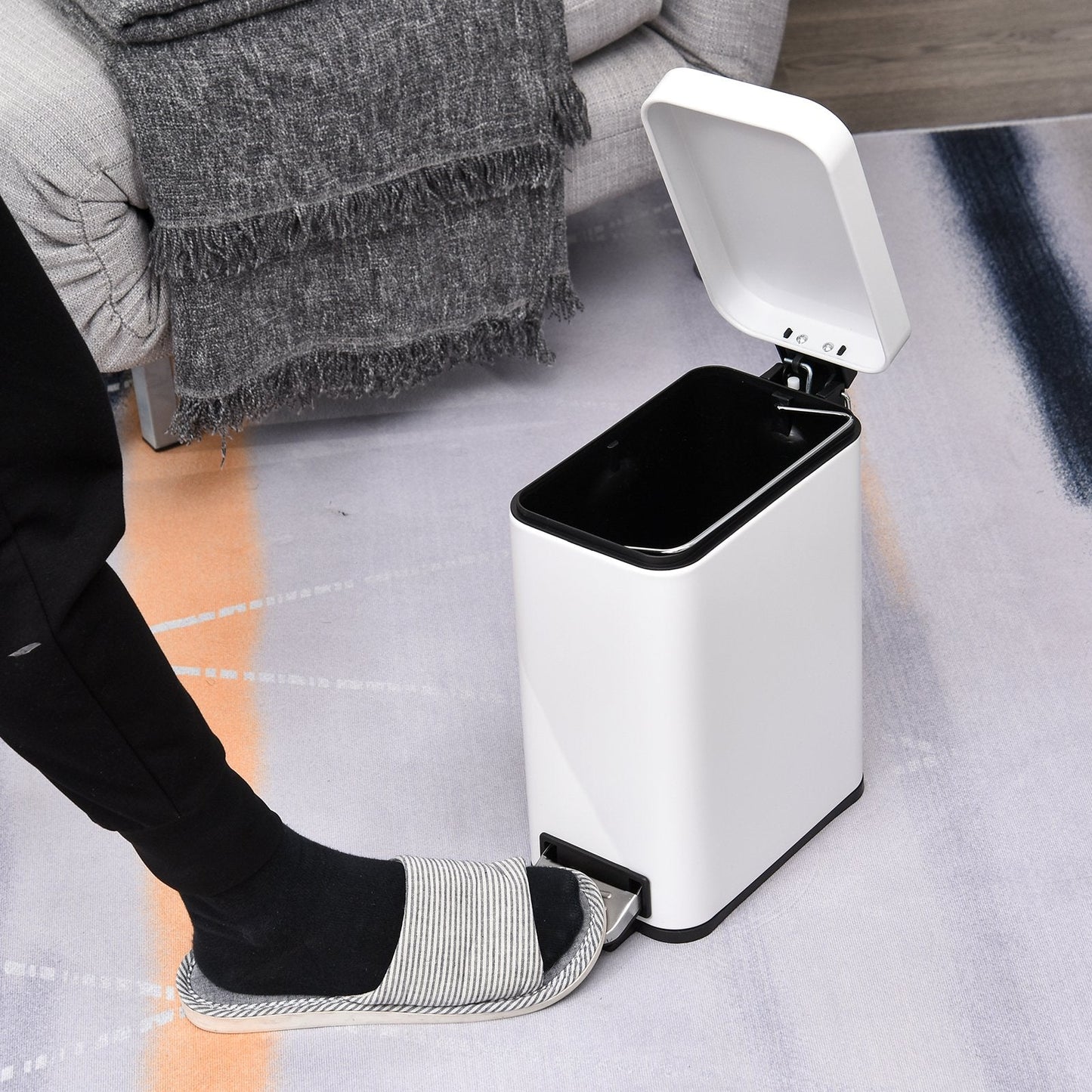5L Rectangular Steel Pedal Bin White